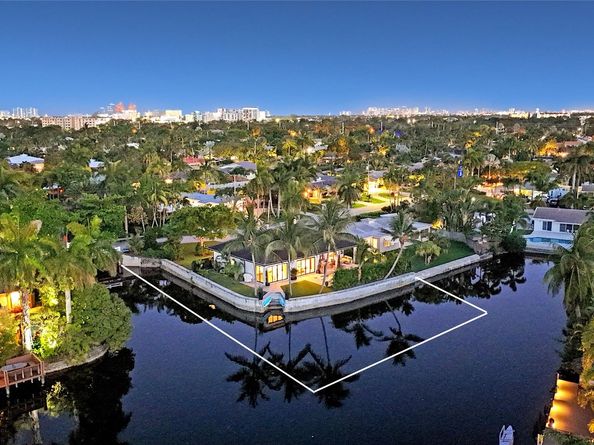 4051 NE 16 Avenue, Fort Lauderdale FL 33334