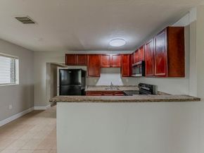 3521 NW 208th Ter, Miami Gardens FL 33056