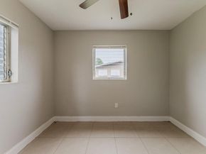 3521 NW 208th Ter, Miami Gardens FL 33056