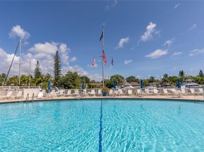2731 NE 14th Street Cswy 710, Pompano Beach FL 33062