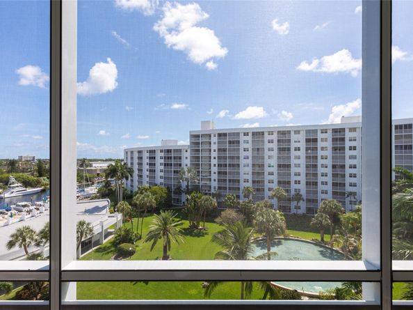 2731 NE 14th Street Cswy 710, Pompano Beach FL 33062