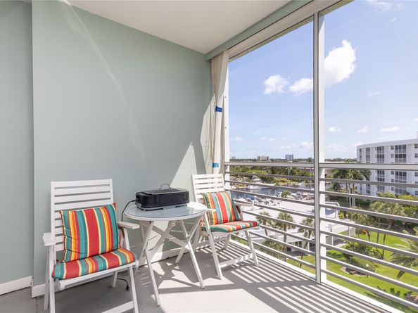 2731 NE 14th Street Cswy 710, Pompano Beach FL 33062
