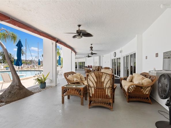2731 NE 14th Street Cswy 710, Pompano Beach FL 33062