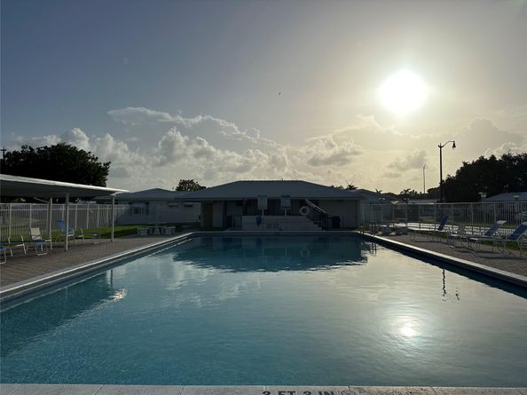 2650 W Golf Blvd 258, Pompano Beach FL 33064