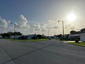 2650 W Golf Blvd 258, Pompano Beach FL 33064