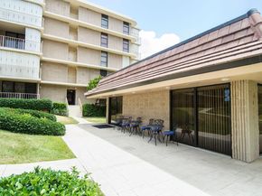 3200 S Ocean Boulevard D101, Palm Beach FL 33480