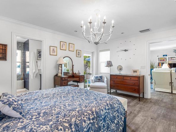 719 N Palmway, Lake Worth Beach FL 33460