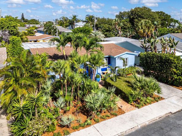 719 N Palmway, Lake Worth Beach FL 33460
