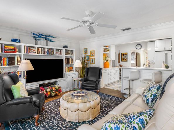 719 N Palmway, Lake Worth Beach FL 33460