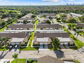 4560 Grand Cypress Road 50, West Palm Beach FL 33417