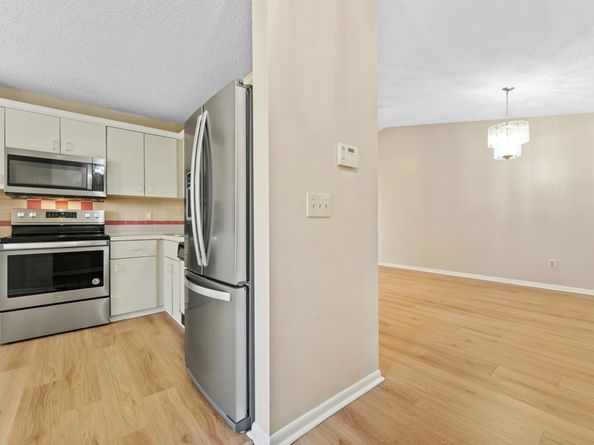 4560 Grand Cypress Road 50, West Palm Beach FL 33417