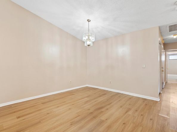 4560 Grand Cypress Road 50, West Palm Beach FL 33417