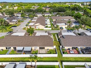 4560 Grand Cypress Road 50, West Palm Beach FL 33417