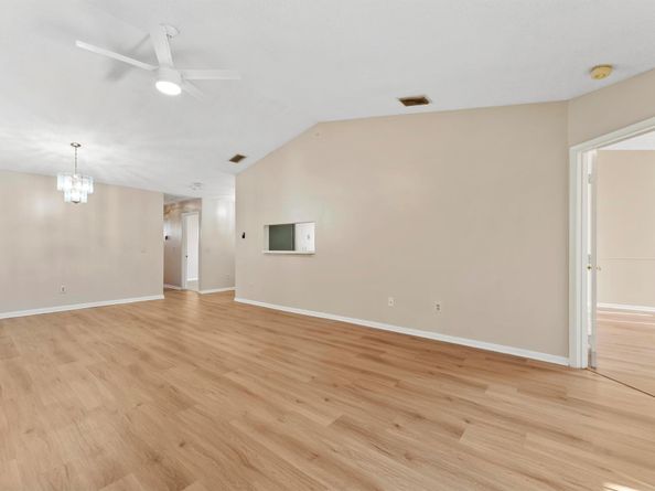 4560 Grand Cypress Road 50, West Palm Beach FL 33417