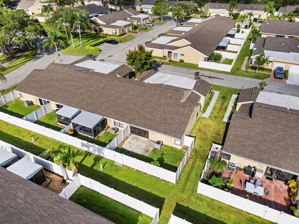 4560 Grand Cypress Road 50, West Palm Beach FL 33417