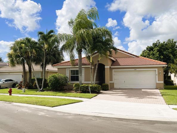 5189 Prairie Dunes Village Circle, Lake Worth FL 33463