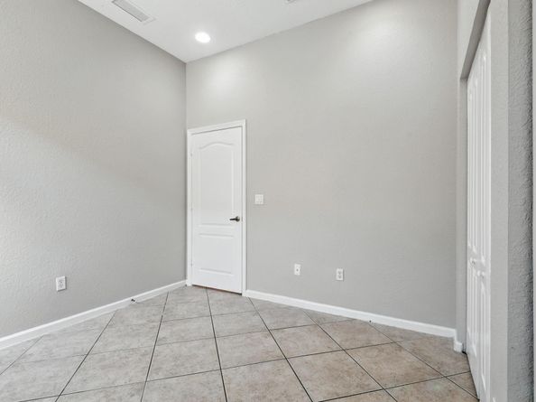 2219 Portofino Ave, Homestead FL 33033