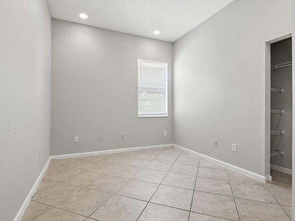 2219 Portofino Ave, Homestead FL 33033