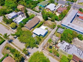 611 35th Street, West Palm Beach FL 33407