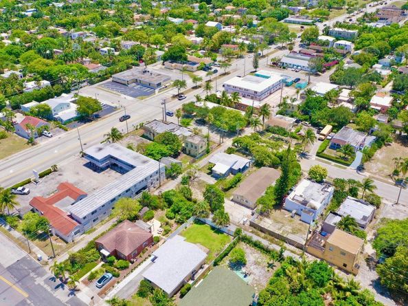 611 35th Street, West Palm Beach FL 33407