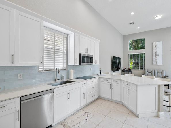 6228 NW 125TH Ave, Coral Springs FL 33076