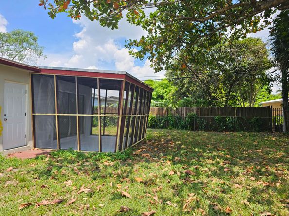 17131 NW Miami Court, Miami FL 33169
