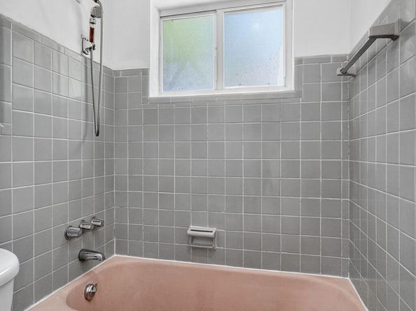 17131 NW Miami Court, Miami FL 33169