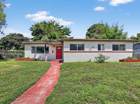 17131 NW Miami Court, Miami FL 33169