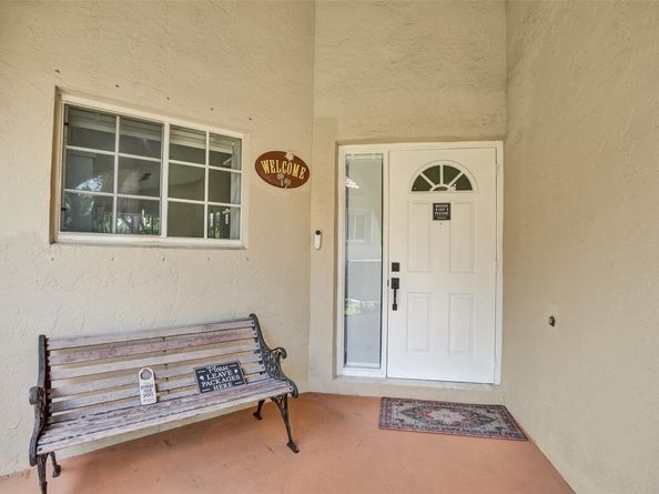 5024 NW 95th Dr, Coral Springs FL 33076