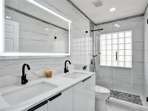 5024 NW 95th Dr, Coral Springs FL 33076