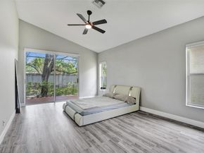 5024 NW 95th Dr, Coral Springs FL 33076