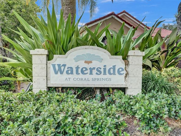 5024 NW 95th Dr, Coral Springs FL 33076