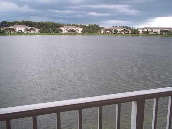 5011 Wiles Rd 304, Coconut Creek FL 33073