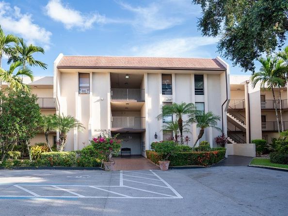 7850 W McNab Road 301, Tamarac FL 33321