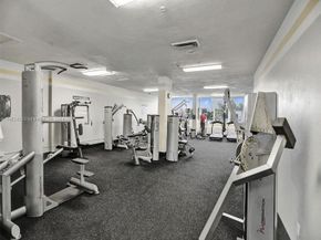 400 Kings Point Dr 724, Sunny Isles Beach FL 33160