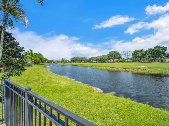 12200 Classic Dr, Coral Springs FL 33071