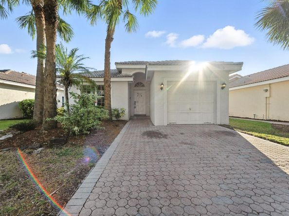 5255 NW 117th Ave, Coral Springs FL 33076