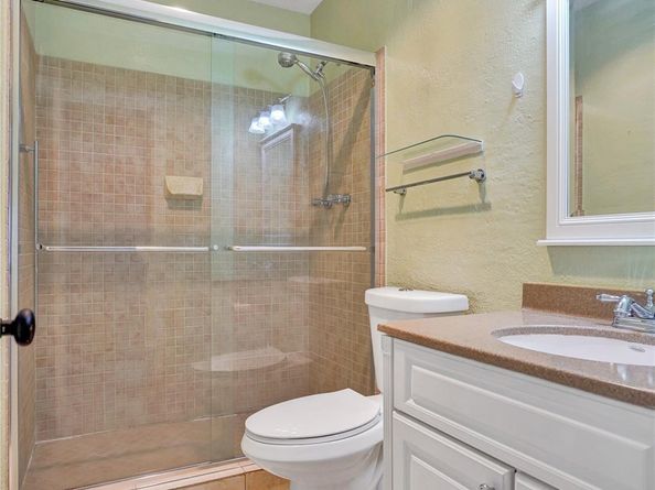 2250 NE 66th St 1523, Fort Lauderdale FL 33308
