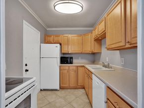 2250 NE 66th St 1523, Fort Lauderdale FL 33308