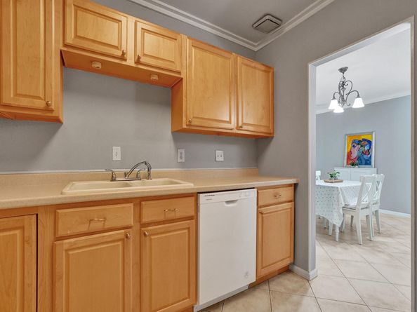2250 NE 66th St 1523, Fort Lauderdale FL 33308