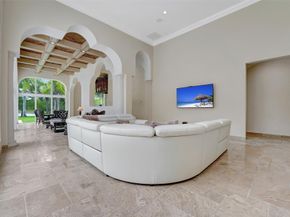 3440 Stallion Ln, Weston FL 33331