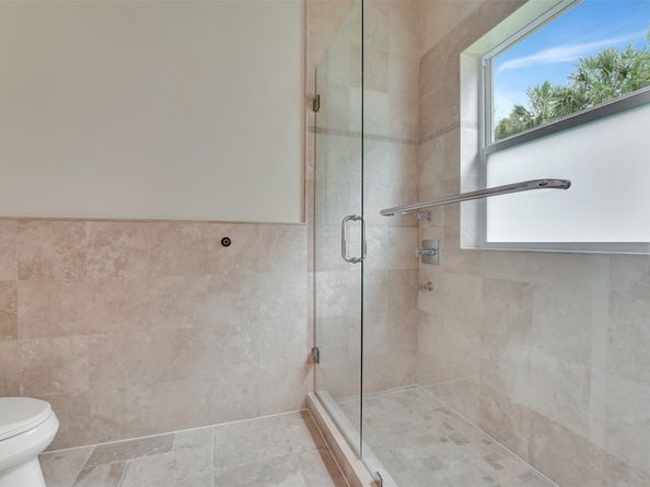 3440 Stallion Ln, Weston FL 33331