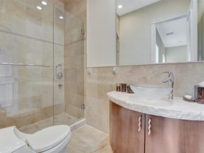 3440 Stallion Ln, Weston FL 33331