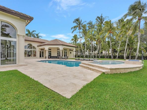 3440 Stallion Ln, Weston FL 33331