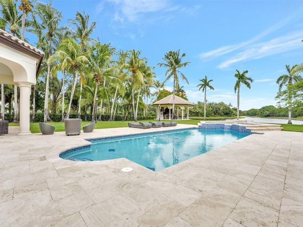 3440 Stallion Ln, Weston FL 33331