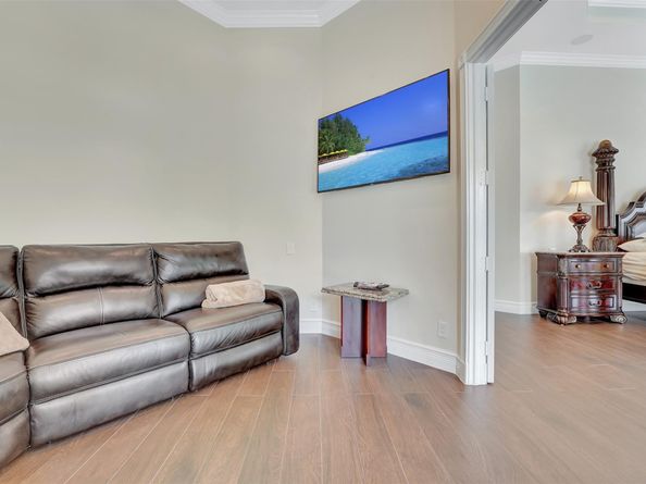 3440 Stallion Ln, Weston FL 33331