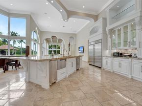 3440 Stallion Ln, Weston FL 33331