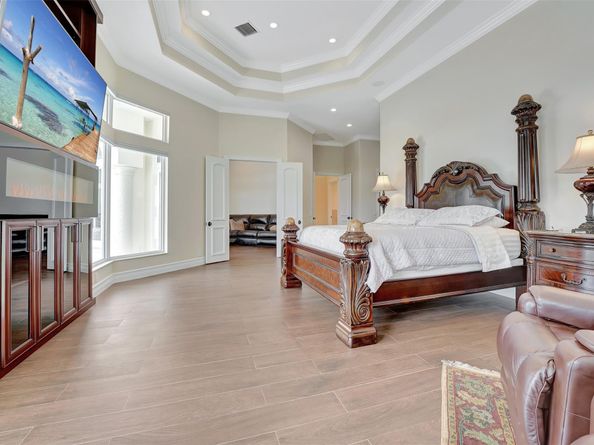 3440 Stallion Ln, Weston FL 33331