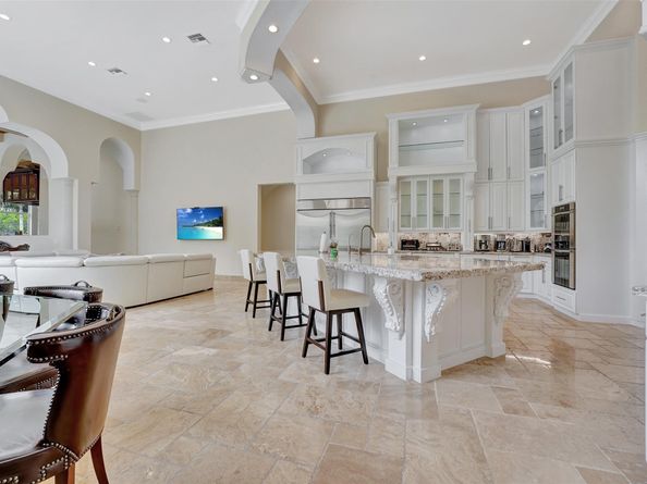 3440 Stallion Ln, Weston FL 33331