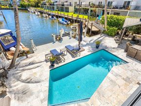 910 Jasmine Drive, Delray Beach FL 33483